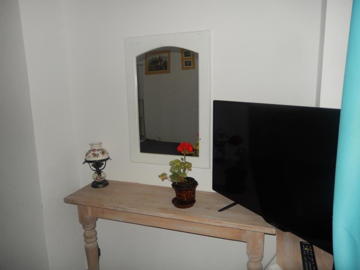 Гостевой дом 4 Rooms Piata Sfatului Брашов