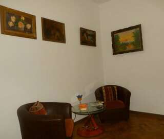 Гостевой дом 4 Rooms Piata Sfatului Брашов-7